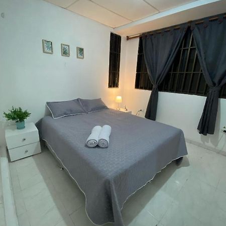 Cartagena Habitaciones Independientes Cerca Al Aeropuerto 3 מראה חיצוני תמונה