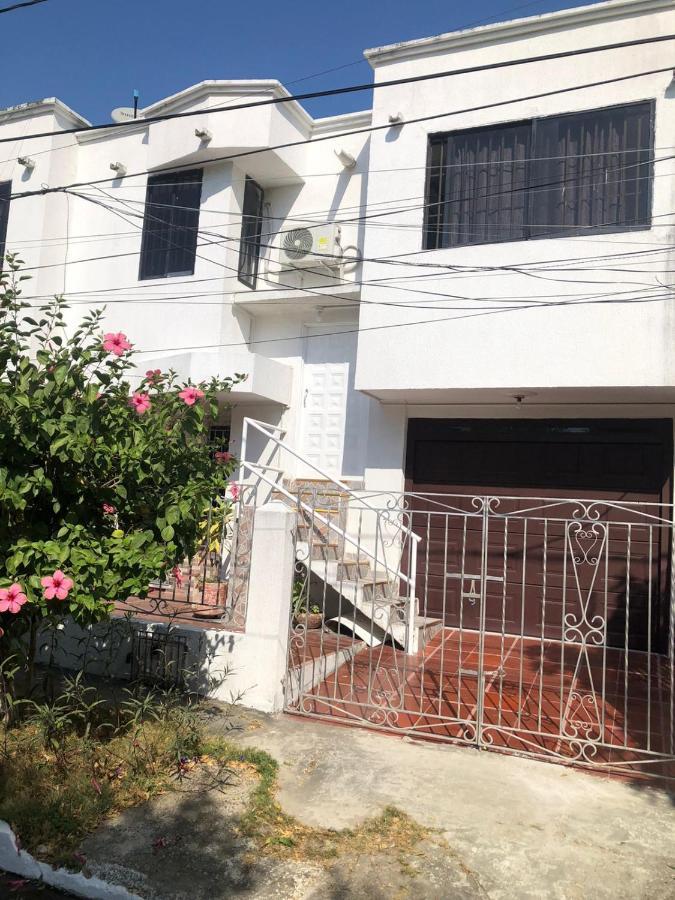 Cartagena Habitaciones Independientes Cerca Al Aeropuerto 3 מראה חיצוני תמונה
